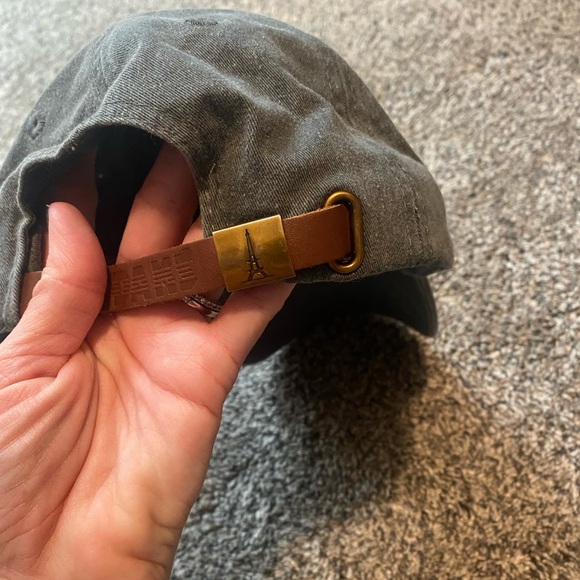 'Wifey' Embroidered Cap - Picture 2 of 2